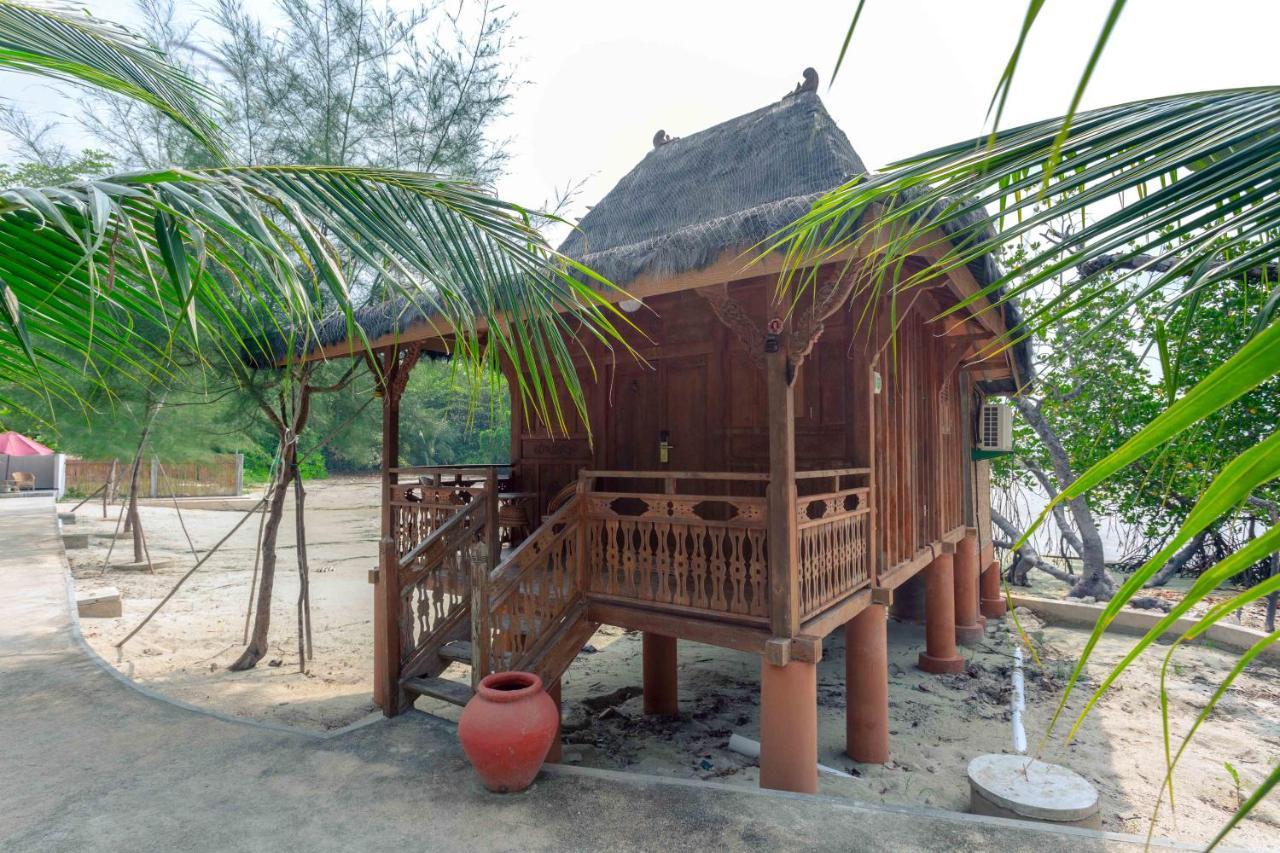 Bintan Exotica Resort By Waringin Hospitality Berakit Екстериор снимка