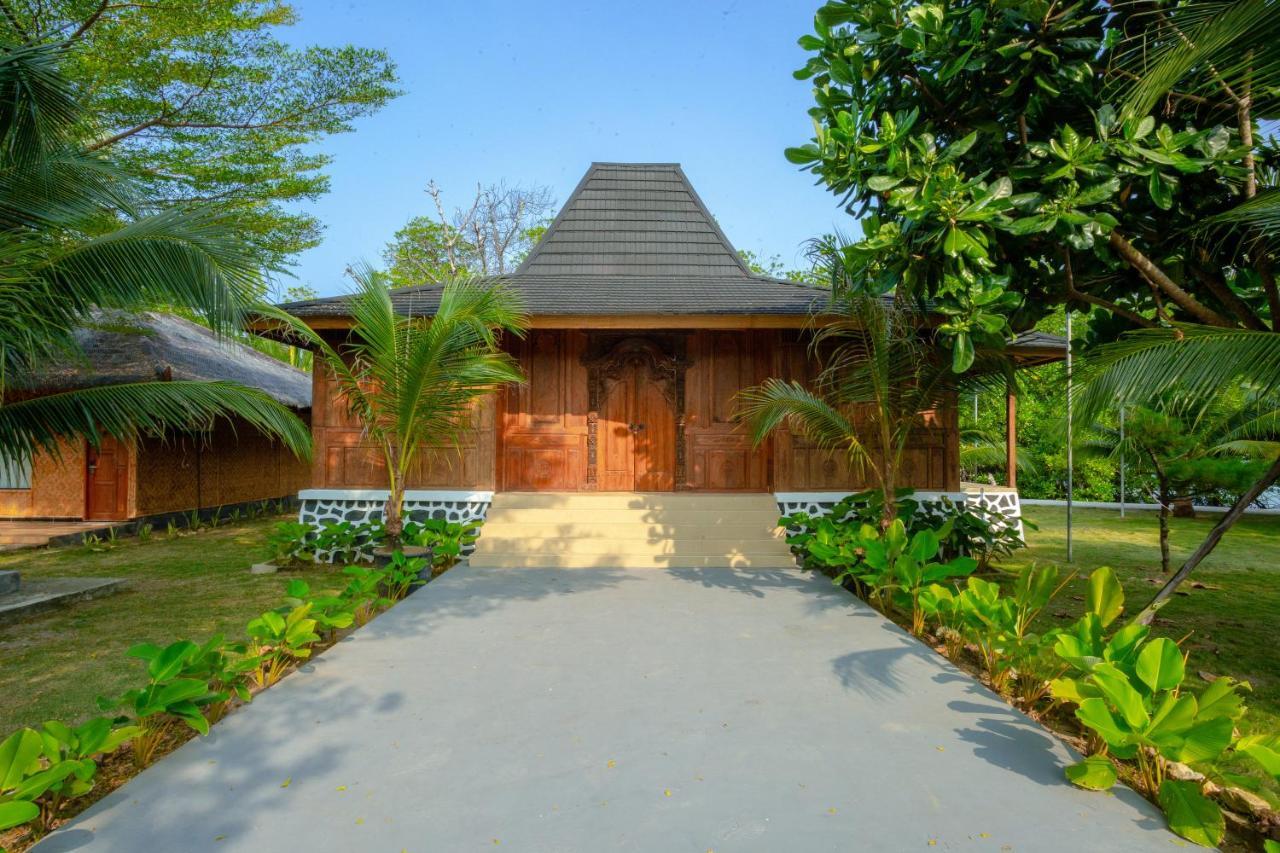 Bintan Exotica Resort By Waringin Hospitality Berakit Екстериор снимка