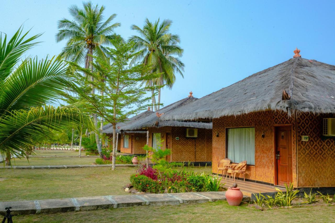 Bintan Exotica Resort By Waringin Hospitality Berakit Екстериор снимка