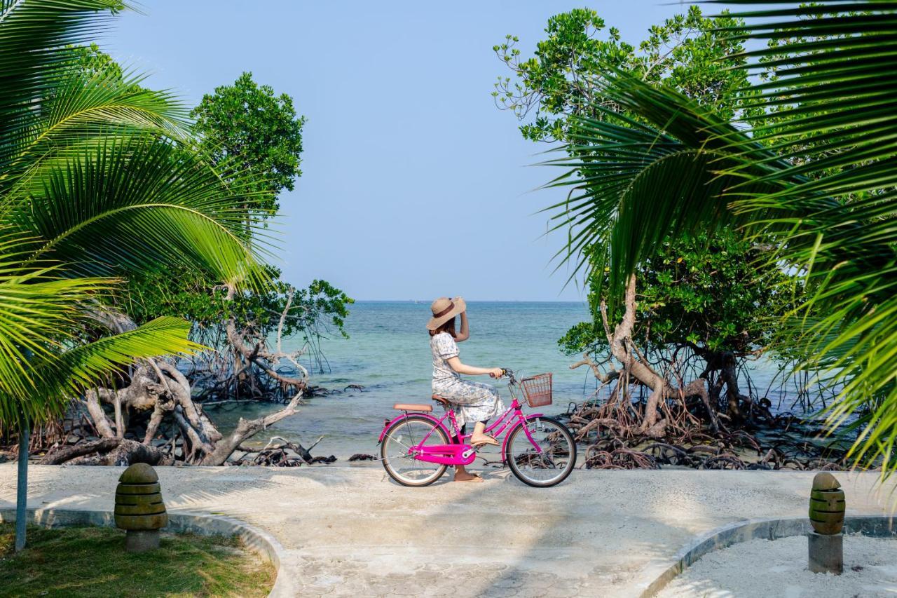 Bintan Exotica Resort By Waringin Hospitality Berakit Екстериор снимка